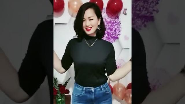 抱抱丰满的美阿姨 抱抱丰满的美阿姨