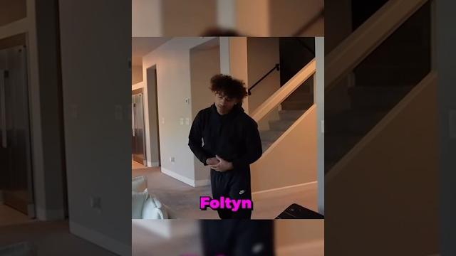 Foltyn pooped his pants #roblox #foltyn Foltyn pooped his pants #roblox #foltyn