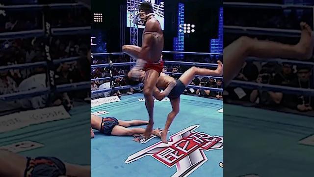 Buakaw crazy flying knee #shorts Buakaw crazy flying knee #shorts
