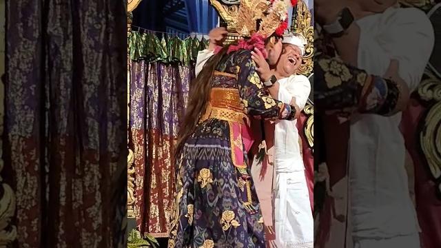 Youtuber bali ngibing Youtuber bali ngibing