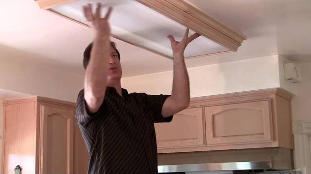 How to repair a fluorescent light that flickers How to repair a fluorescent light that flickers