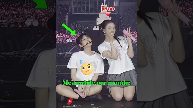 Jennie be like i'm hungry #jennie #jisoo #fypシ Jennie be like i'm hungry #jennie #jisoo #fypシ