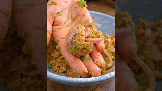 These chicken balls are too crispy | #asmr These chicken balls are too crispy | #asmr