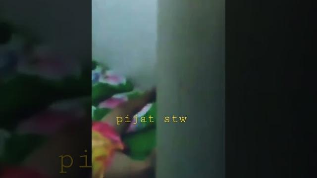 Ngintip ibu stw mau pijat#pijat#tradisional#stw# Ngintip ibu stw mau pijat#pijat#tradisional#stw#