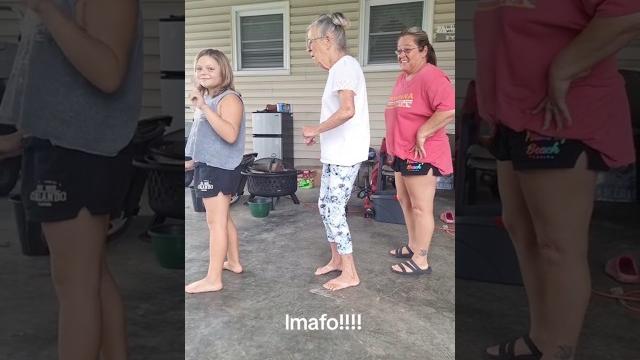 Today's funniest chicken dance pranks #shorts #chickendance #chickenbanana #dance #viralvideo #funny Today's funniest chicken dance pranks #shorts #chickendance #chickenbanana #dance #viralvideo #funny