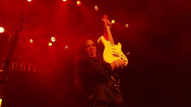 Yngwie malmsteen - hiroshima mon amour (tokyo live) Yngwie malmsteen - hiroshima mon amour (tokyo live)