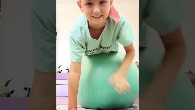 Jóga, gymnastika, cvičení na míči Jóga, gymnastika, cvičení na míči