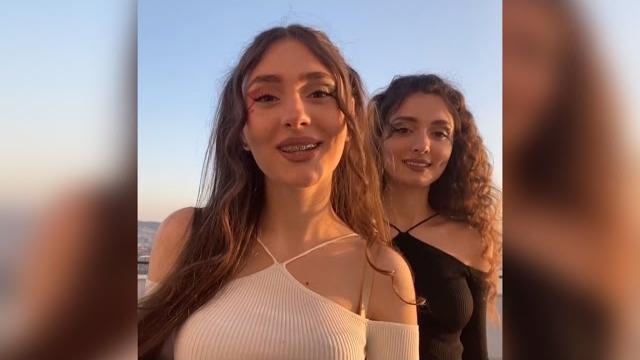 Beyza özbağış & merve özbağış bilionera - otilia Beyza özbağış & merve özbağış bilionera - otilia