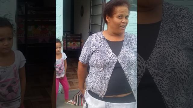 Neta trolando a avó Neta trolando a avó