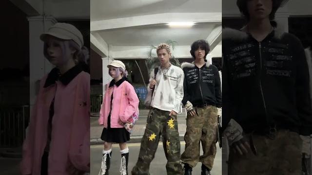 今天是粉粉的零教官 #亚文化 #涩谷 #ootd #每日穿搭分享 #海胆头发型 今天是粉粉的零教官 #亚文化 #涩谷 #ootd #每日穿搭分享 #海胆头发型