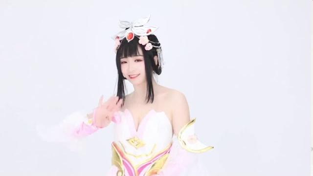 無底褲宅舞 2:22 無底褲宅舞 2:22