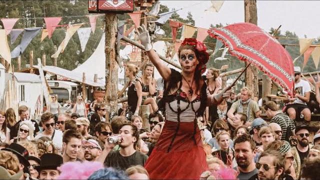 Jpattersson - elevator (live at 3000grad festival) Jpattersson - elevator (live at 3000grad festival)