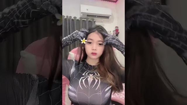 Live chellmey tiktok pakai baju spiderman Live chellmey tiktok pakai baju spiderman