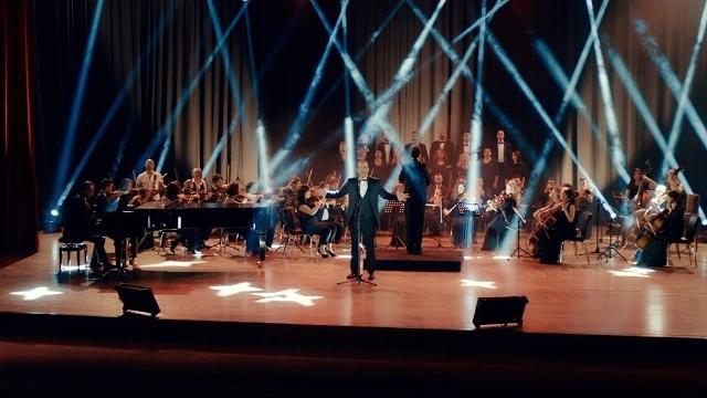 Haluk levent - i̇zmir marşı Haluk levent - i̇zmir marşı