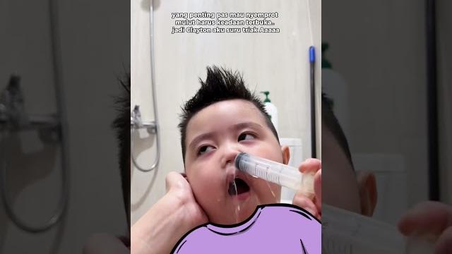 Ibu2 jangan langsung nyoba ke anak, kalian belajar dlu di hidung kalian dlu..jadi tau sela nya Ibu2 jangan langsung nyoba ke anak, kalian belajar dlu di hidung kalian dlu..jadi tau sela nya