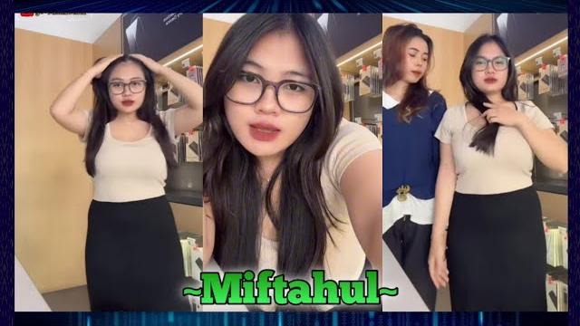 Padat berisi live mbak oppo Padat berisi live mbak oppo