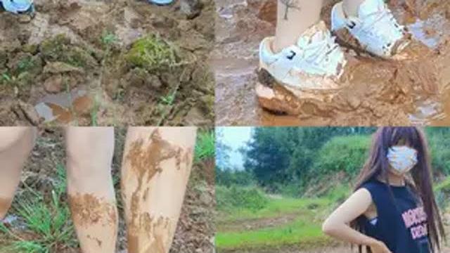 两只精神小妹的欢乐踩泥冒险!一起穿运动鞋踩泥把鞋子弄得超级脏 我穿着贝壳头+白色运动短袜~小姐妹是穿aj3那个!鞋子都玩的湿透了~踩泥巴玩的时候泥太粘了她的鞋子老是被泥巴卡的掉出来哈哈哈~踩泥 运动 两只精神小妹的欢乐踩泥冒险!一起穿运动鞋踩泥把鞋子弄得超级脏 我穿着贝壳头+白色运动短袜~小姐妹是穿aj3那个!鞋子都玩的湿透了~踩泥巴玩的时候泥太粘了她的鞋子老是被泥巴卡的掉出来哈哈哈~踩泥 运动