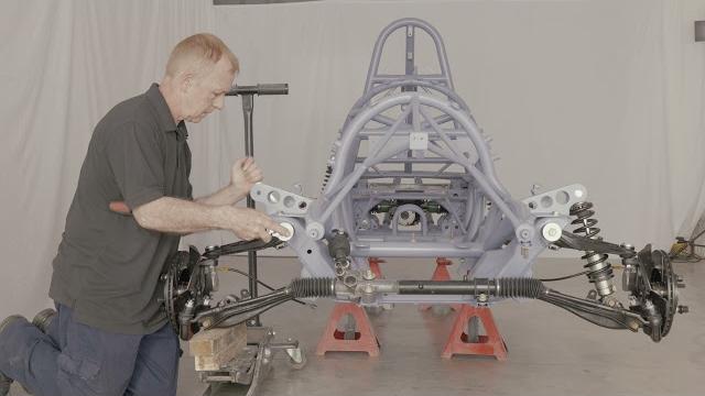 The tipo 184 assembly guide The tipo 184 assembly guide