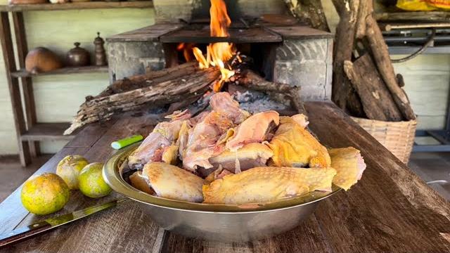 Showing the animals in the farm ️ i made food on the wood stove! 🪵 delicious bath in the cave f... Showing the animals in the farm ️ i made food on the wood stove! 🪵 delicious bath in the cave f...