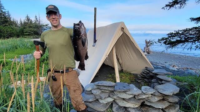 4 days alone in alaska - bushcraft camping & foraging food 4 days alone in alaska - bushcraft camping & foraging food