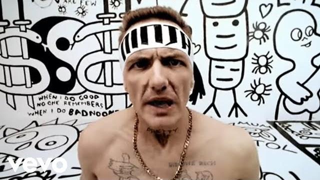 Die antwoord - enter the ninja (explicit version) (official video) Die antwoord - enter the ninja (explicit version) (official video)