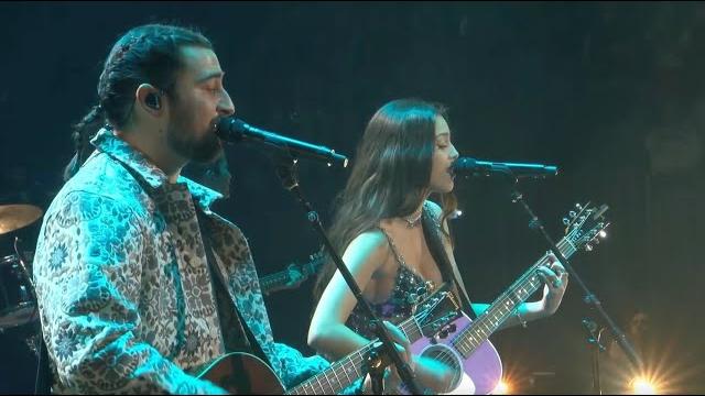 Olivia rodrigo, noah kahan - "stick season" (live from guts world tour at madison square garden) Olivia rodrigo, noah kahan - "stick season" (live from guts world tour at madison square garden)