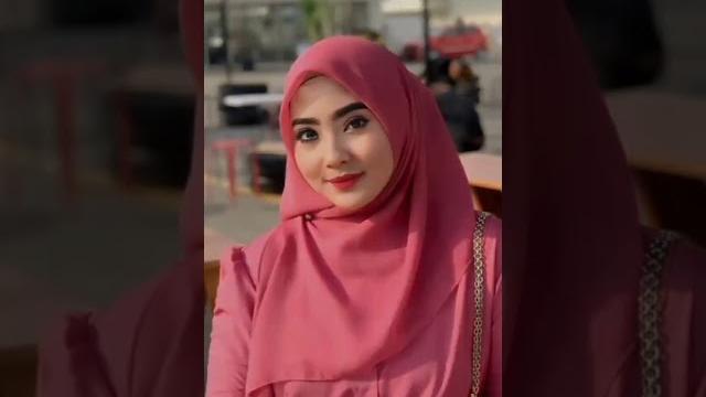 Solehot nih.. #short #shorts #tiktok #hijabers #jilbobshot #viral #viralshorts #viralshort Solehot nih.. #short #shorts #tiktok #hijabers #jilbobshot #viral #viralshorts #viralshort