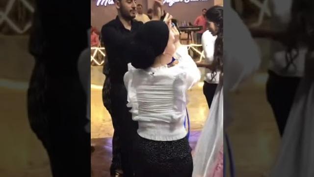 Esra rabi̇ya ünal twerk show Esra rabi̇ya ünal twerk show