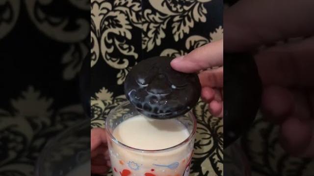 Cocopie dip in milk #shorts #cocopie #milk Cocopie dip in milk #shorts #cocopie #milk