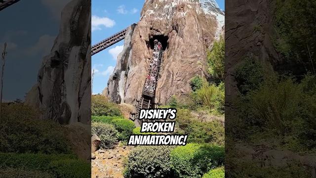 Disney’s broken animatronic Disney’s broken animatronic