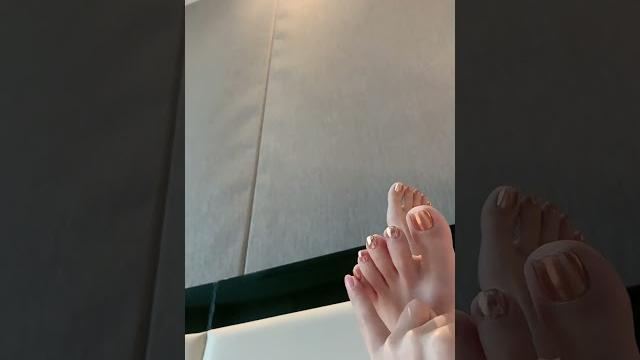 听说这么数能数出11个脚趾头无处安放的小jiao 爱官方爱热门 气质 时尚 美脚 女神 惬意时光 听说这么数能数出11个脚趾头无处安放的小jiao 爱官方爱热门 气质 时尚 美脚 女神 惬意时光
