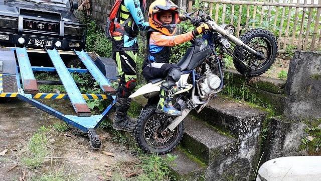 Mini trail 2x2 #shorts Mini trail 2x2 #shorts