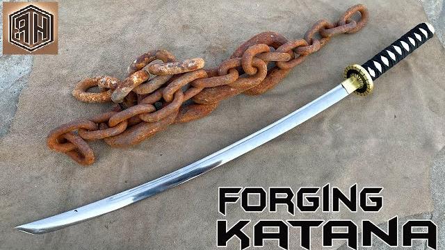 Forging a katana out of rusted iron chain Forging a katana out of rusted iron chain