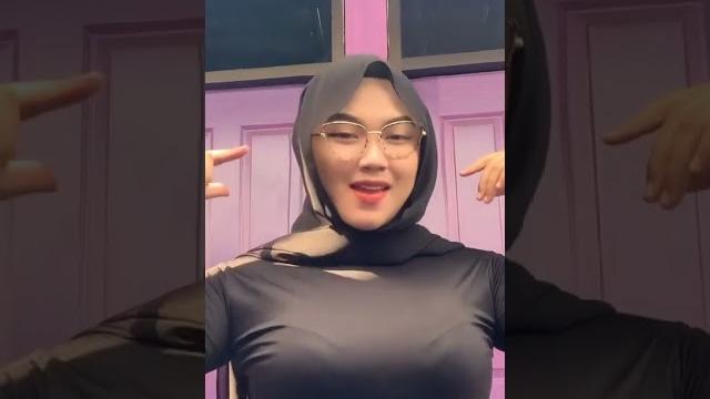 Cantik gak mas#daster #stw #hijaphyper Cantik gak mas#daster #stw #hijaphyper