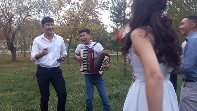 Тойду жарды закиров каныбек Тойду жарды закиров каныбек