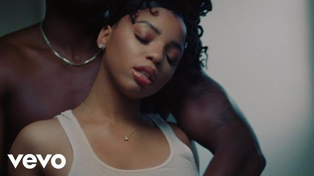 Chlöe - surprise (official video) Chlöe - surprise (official video)