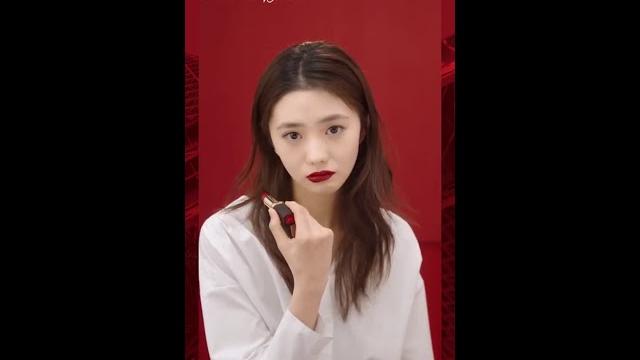 【刘浩存】快来领取巴黎欧莱雅666开挂红的不同涂法!刘浩存挑战表情6连拍 【刘浩存】快来领取巴黎欧莱雅666开挂红的不同涂法!刘浩存挑战表情6连拍