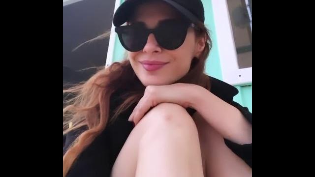 Mi̇ne tugay karanti̇nada sikilmiş Mi̇ne tugay karanti̇nada sikilmiş
