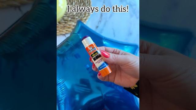Use glitter to make personalized balloon decorations! #glitter #craft #birthday #balloon #party Use glitter to make personalized balloon decorations! #glitter #craft #birthday #balloon #party