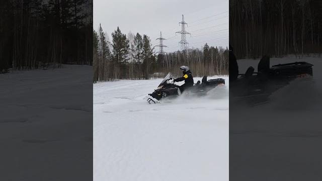 Снегоход brp lynx commander 900 ace turbo r. 180hp Снегоход brp lynx commander 900 ace turbo r. 180hp