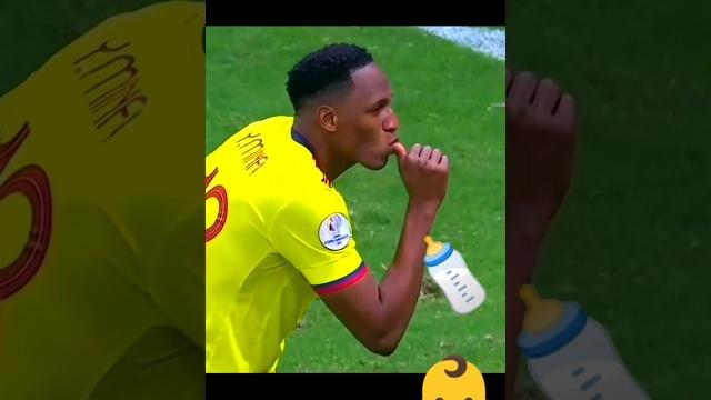 Best funny moment in football #shorts Best funny moment in football #shorts