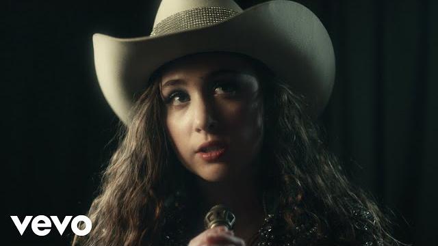 Chappell roan - pink pony club (official music video) Chappell roan - pink pony club (official music video)