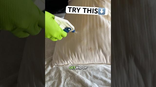 Get your pillows nice and clean #wow #fyp #cleaning Get your pillows nice and clean #wow #fyp #cleaning