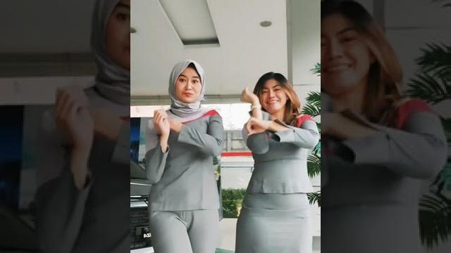 Goyang hot jilbob 012 #jilbab #goyanghot Goyang hot jilbob 012 #jilbab #goyanghot