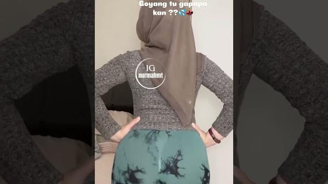 Goyang tipis-tipis (005) #jilbobs #tobrut #toketbrutal #shorts #jilbob #short #hijabhot #nurmahmt Goyang tipis-tipis (005) #jilbobs #tobrut #toketbrutal #shorts #jilbob #short #hijabhot #nurmahmt