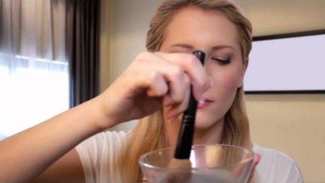 An esthetician visit - binaural role play - asmr - face massage, water sounds, soft speaking An esthetician visit - binaural role play - asmr - face massage, water sounds, soft speaking