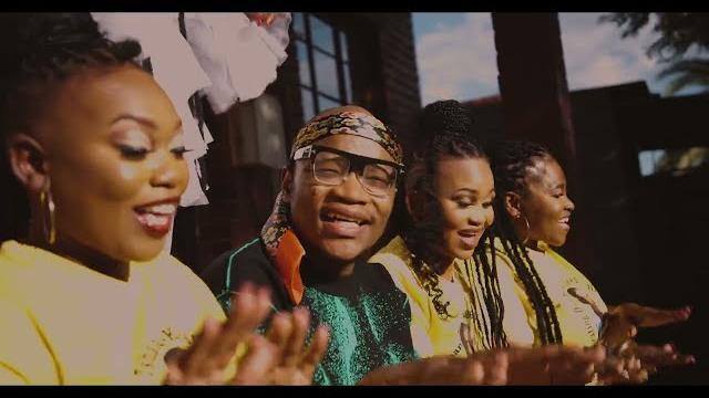 Wanitwa mos, master kg, nkosazana daughter - keneilwe (ft. dalom kids) (official video) Wanitwa mos, master kg, nkosazana daughter - keneilwe (ft. dalom kids) (official video)
