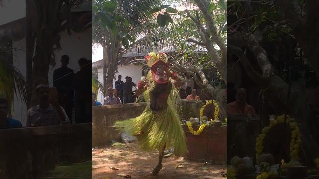 Kuliyan theyyam #kerala #viralvideo #theyyam Kuliyan theyyam #kerala #viralvideo #theyyam