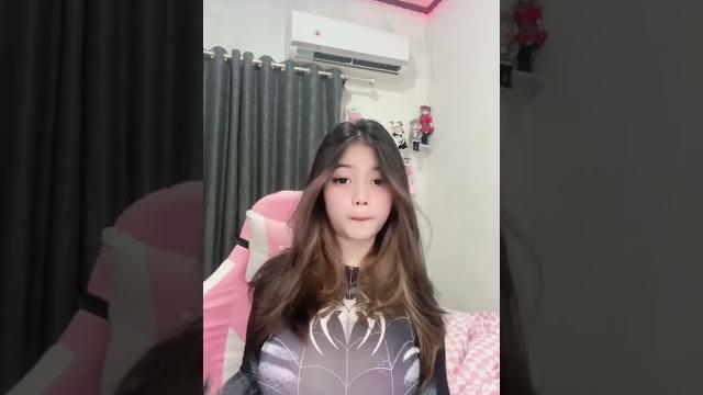 Spiderman siapa membantu Spiderman siapa membantu