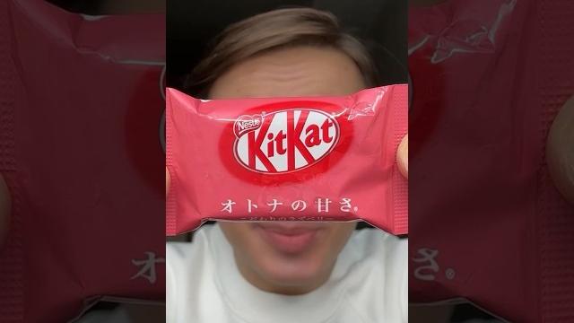 Let’s try kitkat from japan! what to try next? #shorts Let’s try kitkat from japan! what to try next? #shorts